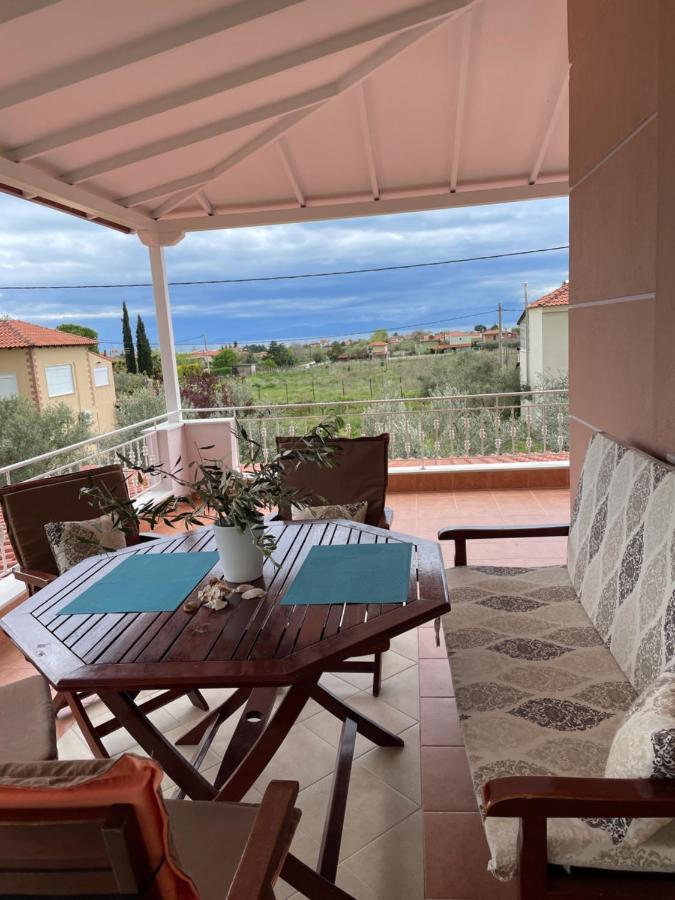 Seaside House Villa Karianí Exterior photo